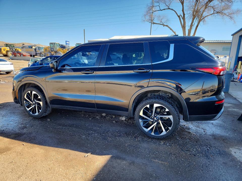 Продаж на аукціоні авто 2022 Mitsubishi Outlander, vin: JA4J4TA84NZ050749, номер лоту: 76624105