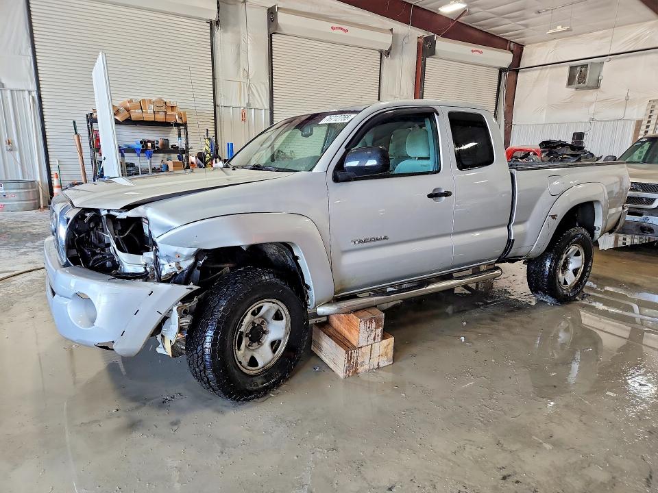 Продаж на аукціоні авто 2010 Toyota Tacoma, vin: 5TEUU4EN8AZ746151, номер лоту: 76712755