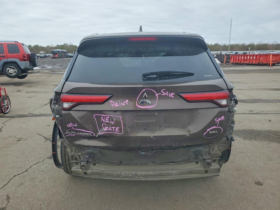 Продаж на аукціоні авто 2022 Mitsubishi Outlander, vin: JA4J4VA88NZ007396, номер лоту: 76909725