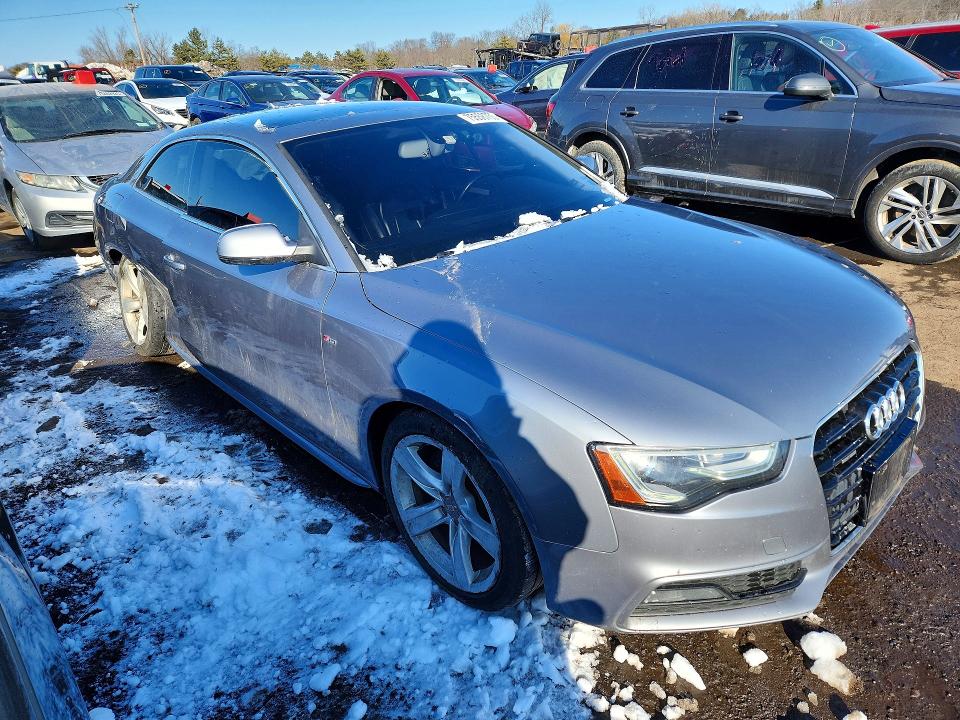 75558755 :رقم المزاد ، WAUMFAFR3FA035935 vin ، 2015 Audi A5 مزاد بيع
