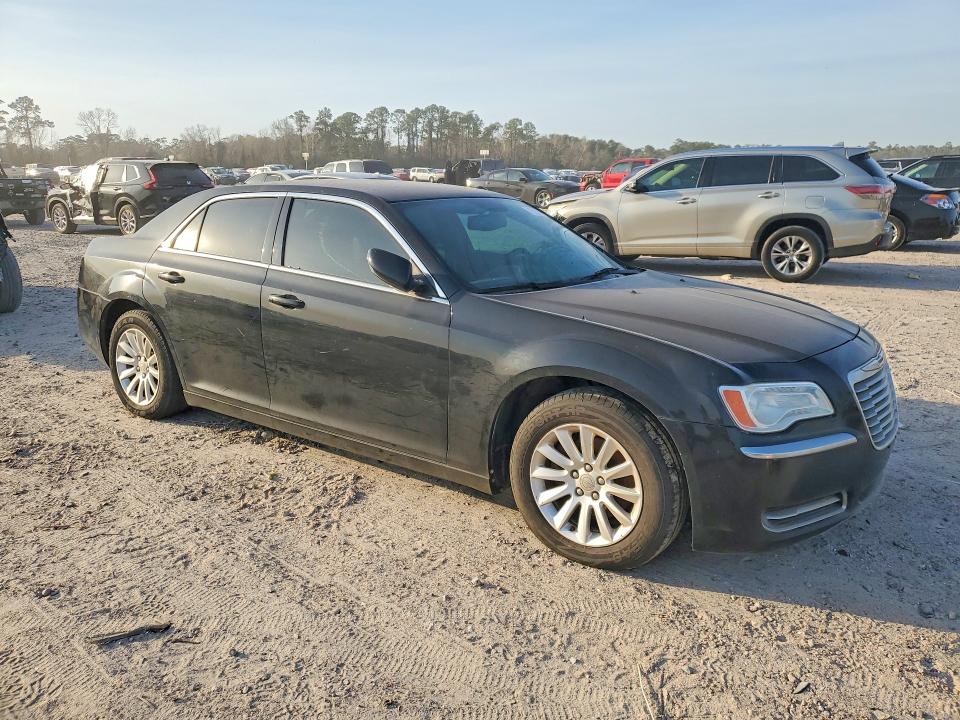 Продаж на аукціоні авто 2014 Chrysler 300, vin: 2C3CCAAG6EH100830, номер лоту: 78925785