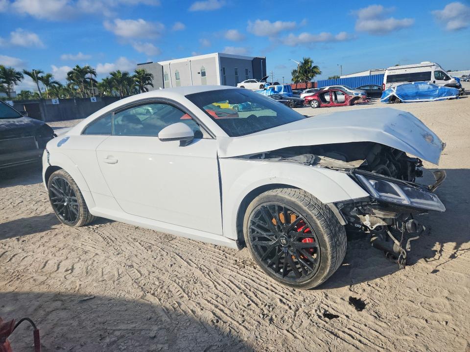 Продаж на аукціоні авто 2016 Audi Tt, vin: TRUC5AFV1G1028083, номер лоту: 78123095