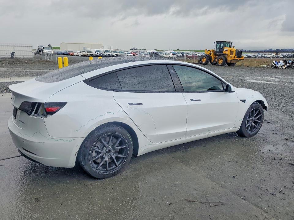 Продаж на аукціоні авто 2021 Tesla Model 3, vin: 5YJ3E1EB3MF858262, номер лоту: 76246035