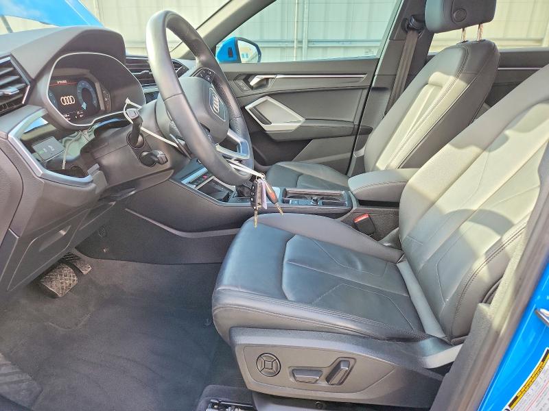 77964635 :رقم المزاد ، WA1EECF38P1019260 vin ، 2023 Audi Q3 مزاد بيع