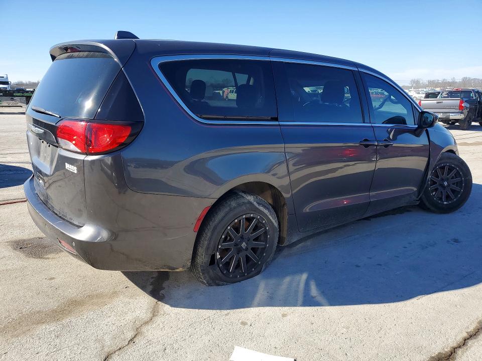 77429775 :رقم المزاد ، 2C4RC1CG3JR101280 vin ، 2018 Chrysler Pacifica مزاد بيع