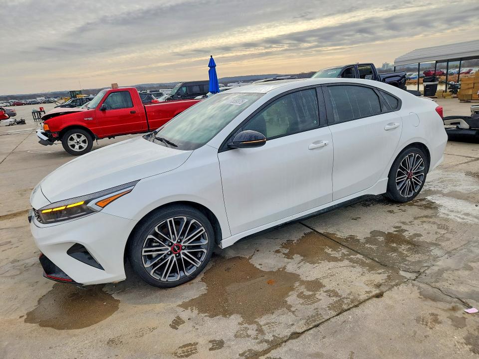 2024 Kia Forte მანქანა იყიდება აუქციონზე, vin: 3KPF44AC9RE708007, აუქციონის ნომერი: 77559375