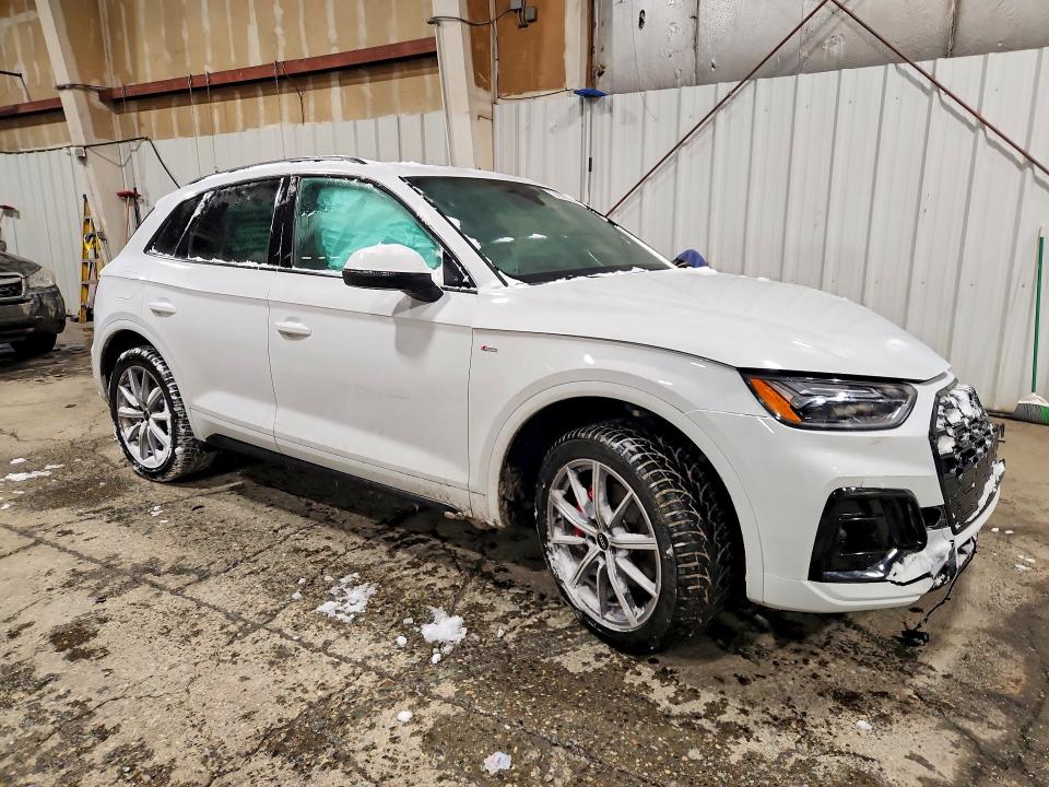 2024 Audi Q5 E მანქანა იყიდება აუქციონზე, vin: WA1E2AFY8R2079061, აუქციონის ნომერი: 77420675
