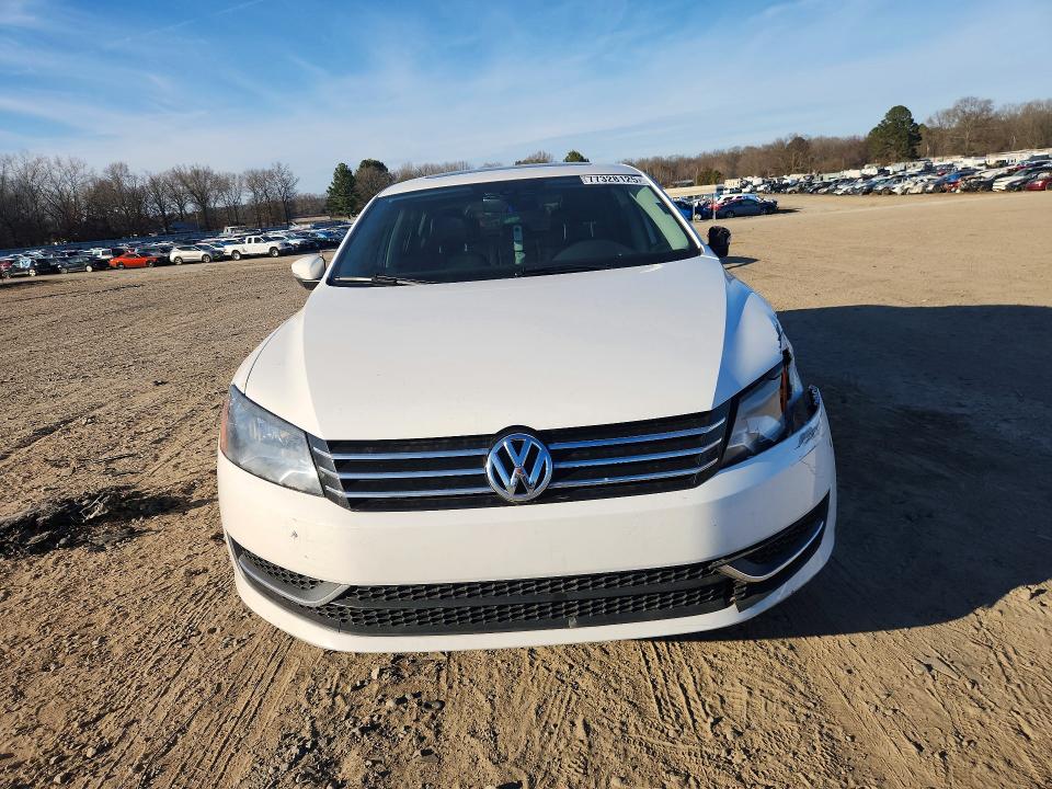 77328125 :رقم المزاد ، 1VWBT7A37EC110449 vin ، 2014 Volkswagen Passat مزاد بيع