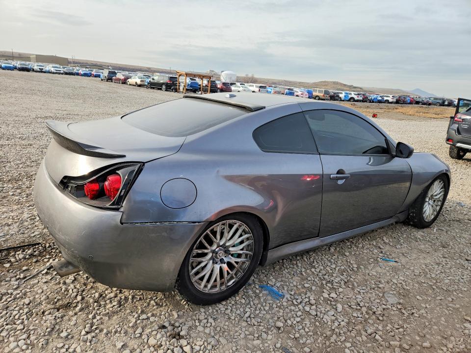 2014 Infiniti Q60 მანქანა იყიდება აუქციონზე, vin: JN1CV6EK2EM110997, აუქციონის ნომერი: 76821435