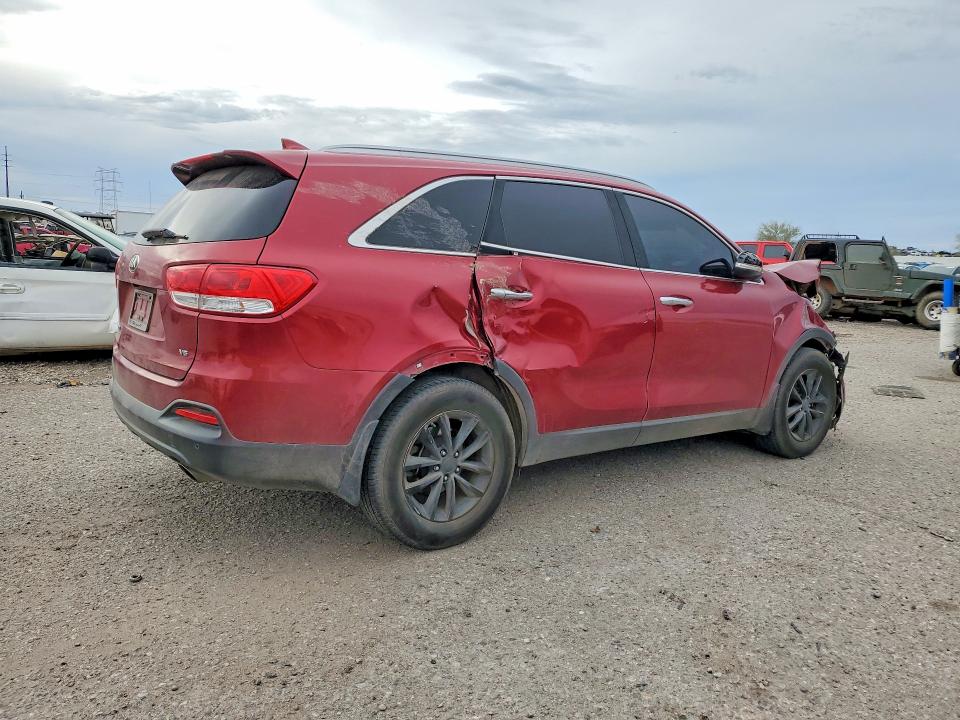 74634095 :رقم المزاد ، 5XYPG4A57HG234914 vin ، 2017 Kia Sorento مزاد بيع