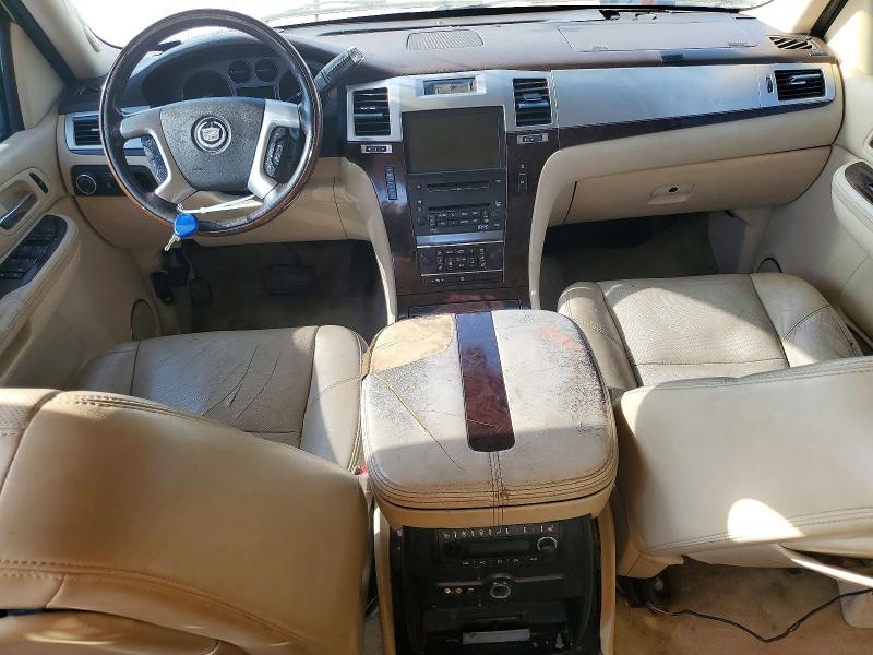 Продаж на аукціоні авто 2008 Cadillac Escalade, vin: 1GYFK668X8R116716, номер лоту: 77509695