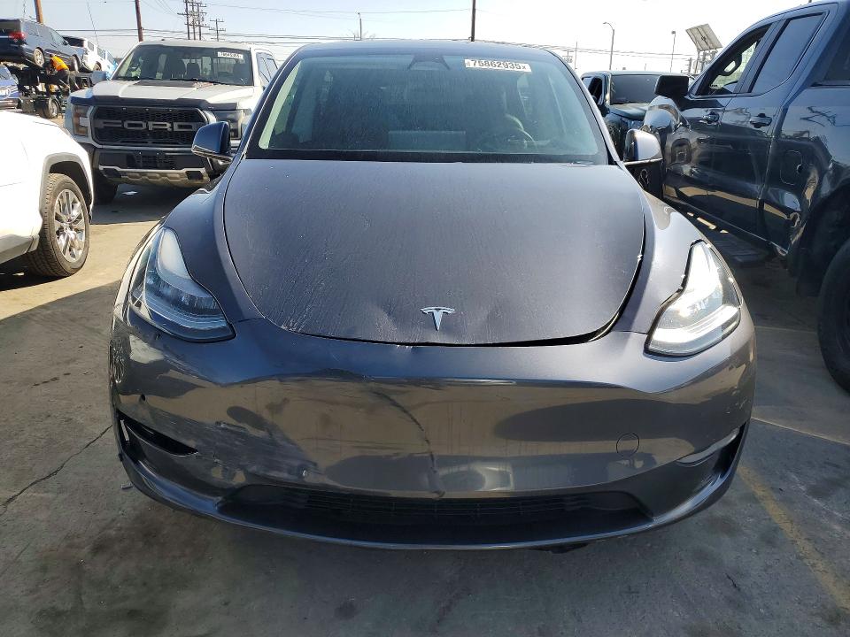 75862935 :رقم المزاد ، 5YJYGDEE4MF080629 vin ، 2021 Tesla Model Y مزاد بيع