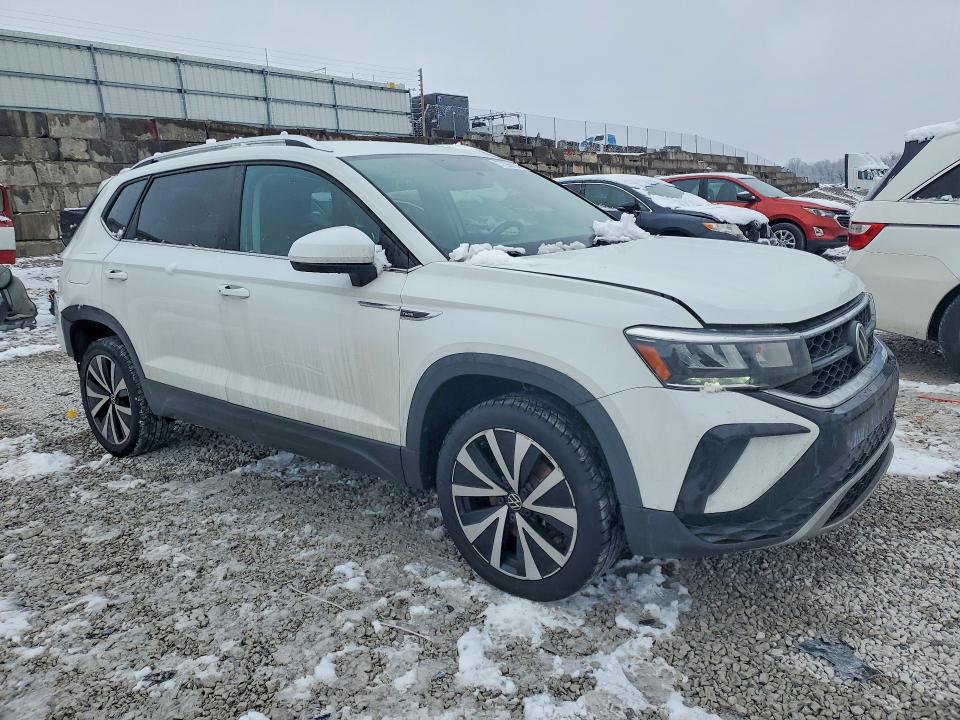 2022 Volkswagen Taos მანქანა იყიდება აუქციონზე, vin: 3VVRX7B2XNM029313, აუქციონის ნომერი: 77298155