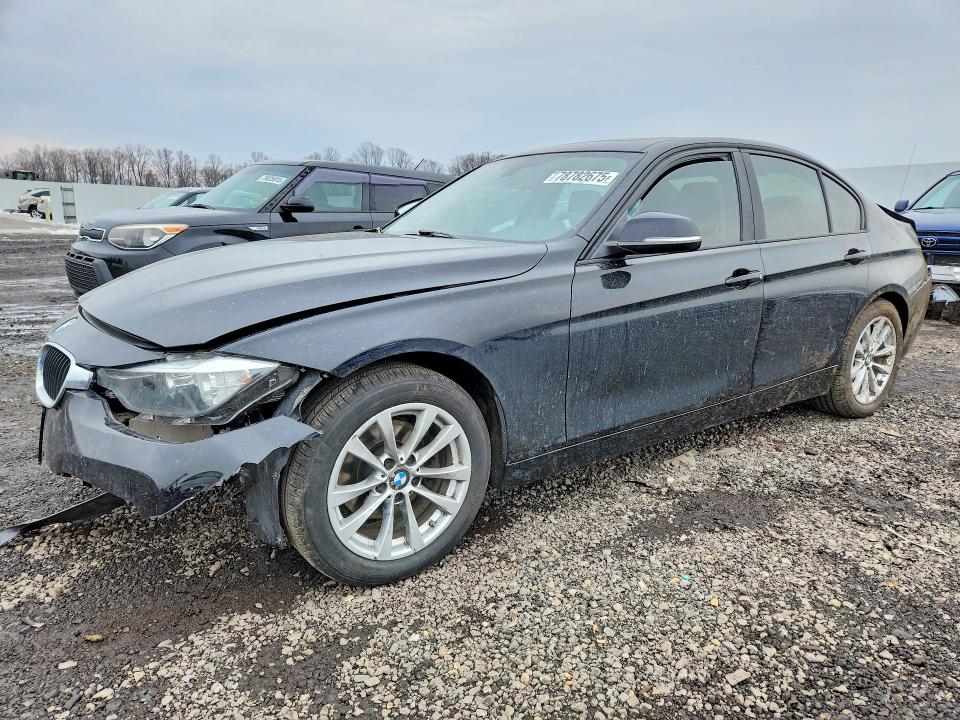 78782675 :رقم المزاد ، WBA8A3C55GK690140 vin ، 2016 Bmw 320 مزاد بيع