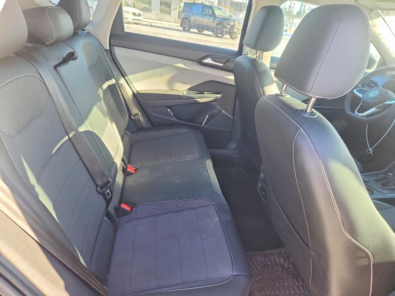78097525 :رقم المزاد ، 3VVLX7B22NM070248 vin ، 2022 Volkswagen Taos مزاد بيع