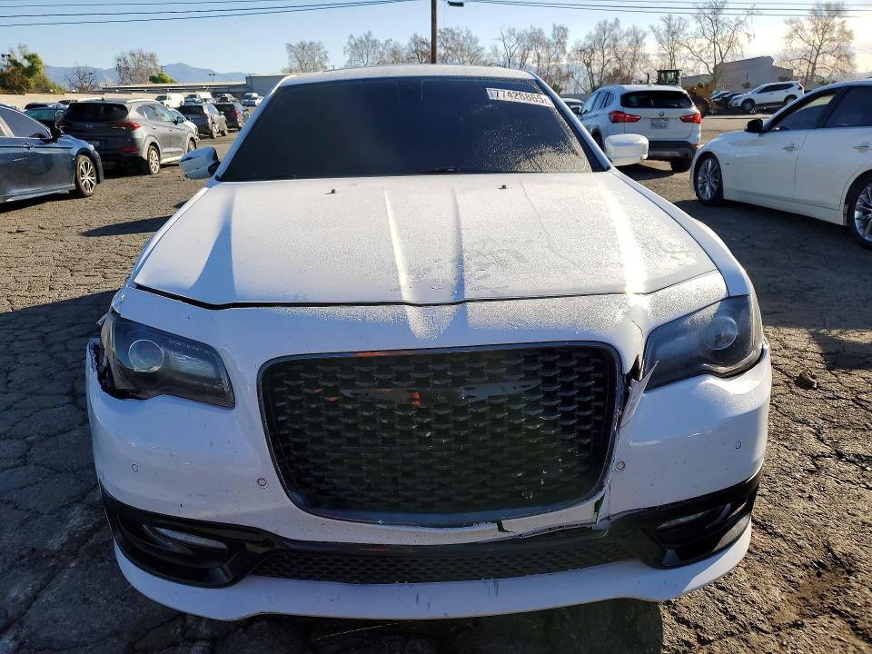 2022 Chrysler 300 მანქანა იყიდება აუქციონზე, vin: 2C3CCABT4NH253086, აუქციონის ნომერი: 77428865