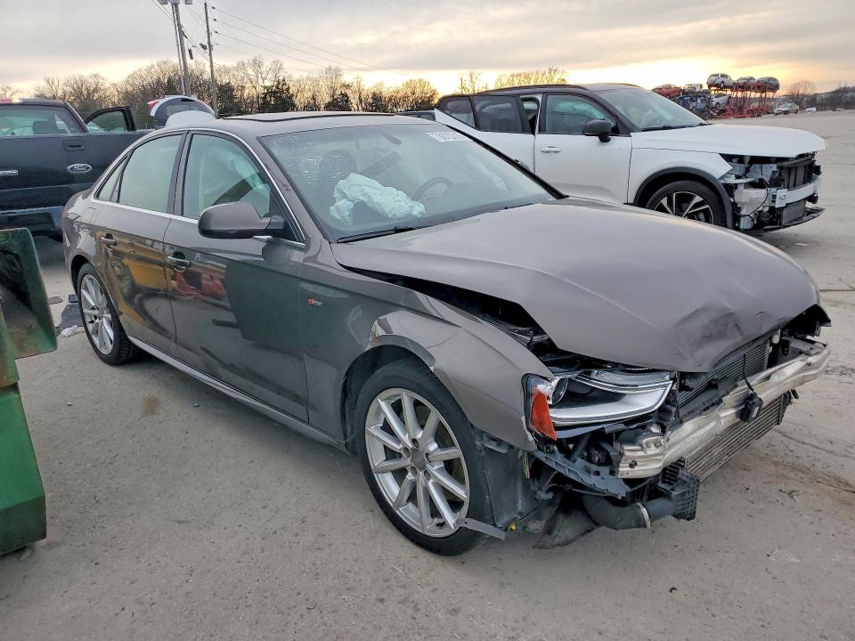 Продаж на аукціоні авто 2015 Audi A4, vin: WAUFFAFL3FN028142, номер лоту: 78875315