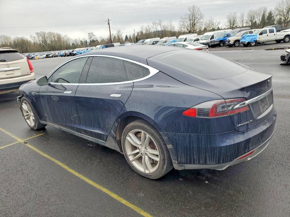 Продажа на аукционе авто 2013 Tesla Model S, vin: 5YJSA1CN8DFP06224, номер лота: 75024225