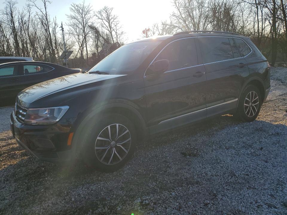 79155025 :رقم المزاد ، 3VV3B7AX7JM199818 vin ، 2018 Volkswagen Tiguan مزاد بيع