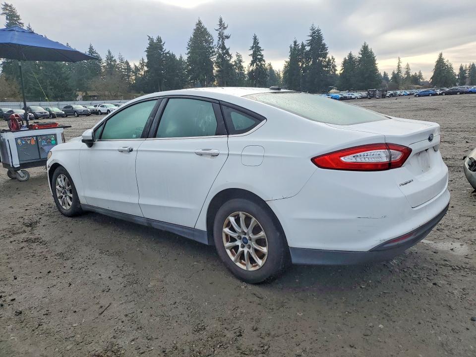 76202505 :رقم المزاد ، 3FA6P0G72FR128618 vin ، 2015 Ford Fusion مزاد بيع