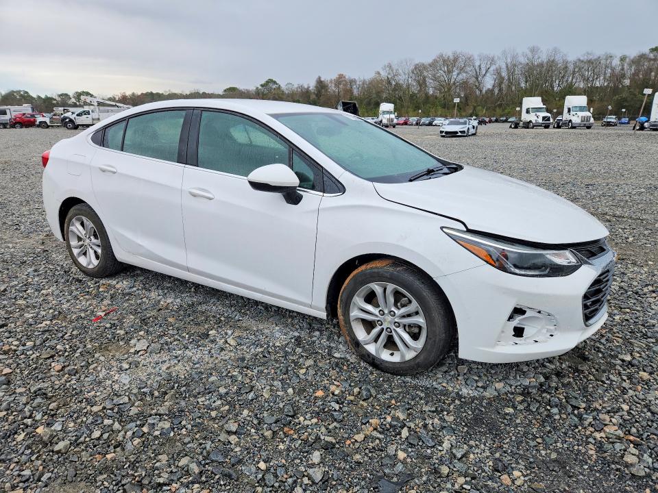 2019 Chevrolet Cruze მანქანა იყიდება აუქციონზე, vin: 1G1BE5SM6K7137003, აუქციონის ნომერი: 77765845