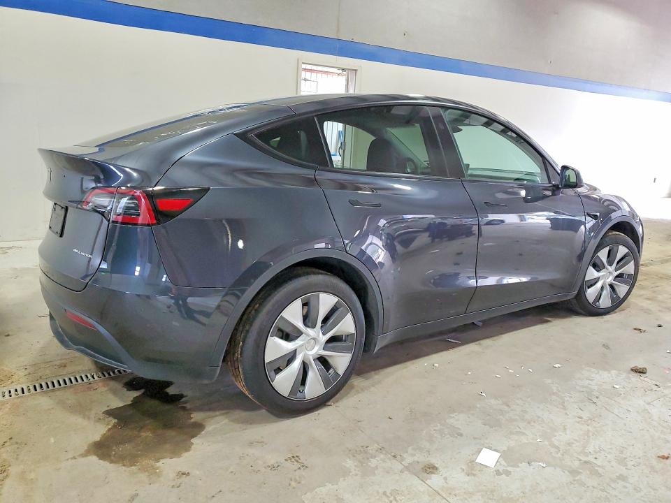 Продажа на аукционе авто 2024 Tesla Model Y, vin: 7SAYGDEE7RF087178, номер лота: 78825755