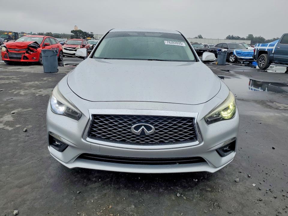 76393935 :رقم المزاد ، JN1CV7AP6JM240198 vin ، 2018 Infiniti Q50 مزاد بيع