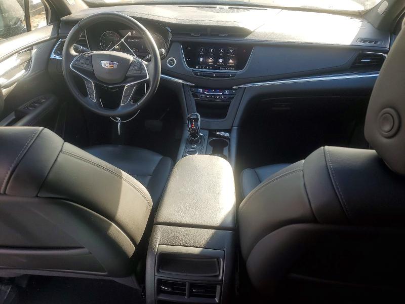 77376945 :رقم المزاد ، 1GYKNDRS7LZ240680 vin ، 2020 Cadillac Xt5 مزاد بيع