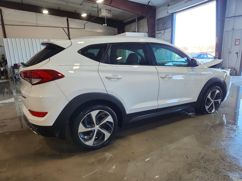 2016 Hyundai Tucson მანქანა იყიდება აუქციონზე, vin: KM8J33A23GU074363, აუქციონის ნომერი: 78711965