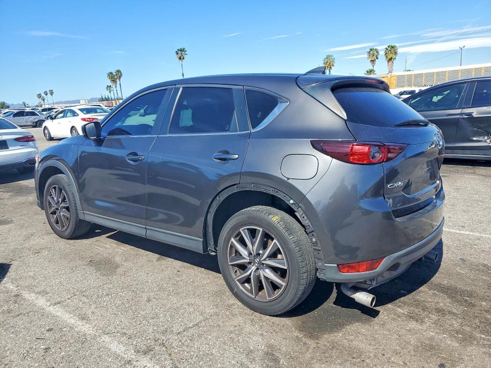 79085645 :رقم المزاد ، JM3KFACM6J1390083 vin ، 2018 Mazda Cx-5 مزاد بيع