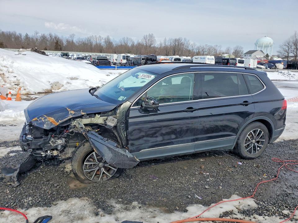 2021 Volkswagen Tiguan მანქანა იყიდება აუქციონზე, vin: 3VV2B7AX7MM132975, აუქციონის ნომერი: 78162095