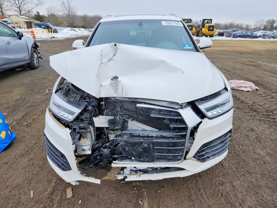Продажа на аукционе авто 2018 Audi Q3, vin: WA1JCCFS7JR034062, номер лота: 76621645