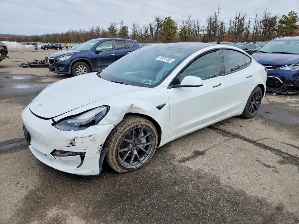 Продаж на аукціоні авто 2022 Tesla Model 3, vin: 5YJ3E1EB2NF228525, номер лоту: 73557125