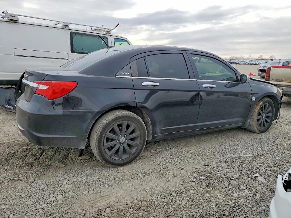 2014 Chrysler 200 მანქანა იყიდება აუქციონზე, vin: 1C3CCBCG9EN135985, აუქციონის ნომერი: 78857005