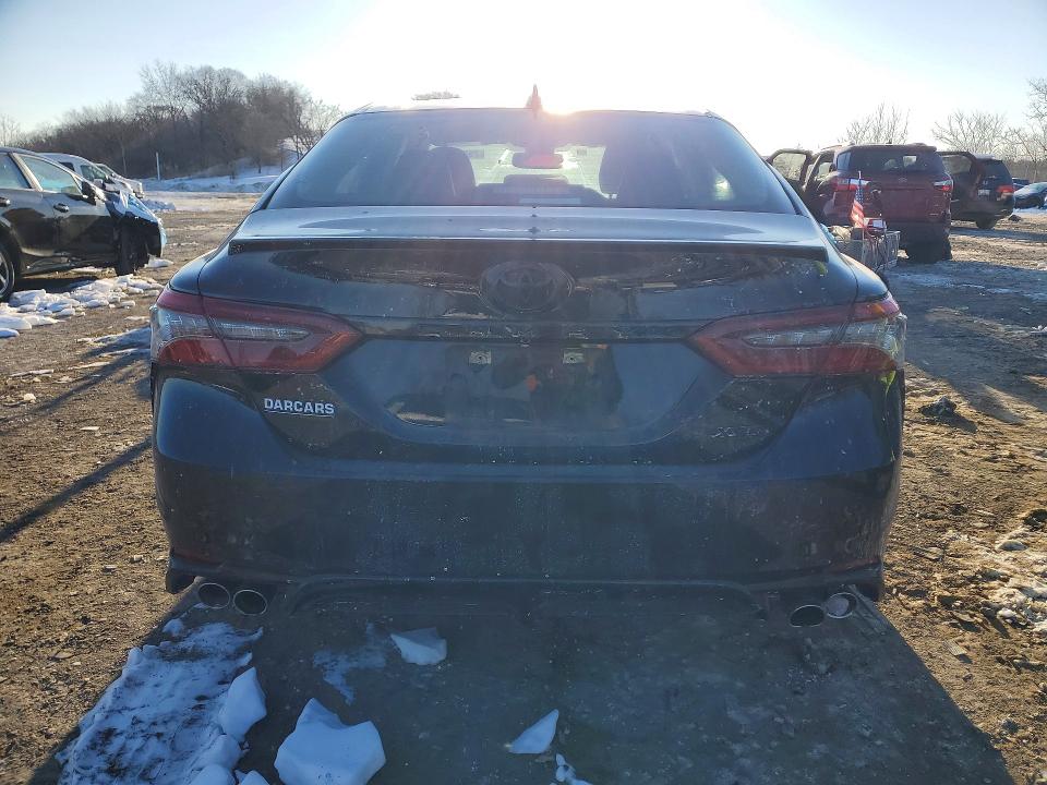 Продаж на аукціоні авто 2022 Toyota Camry, vin: 4T1K61AK9NU707333, номер лоту: 75238155