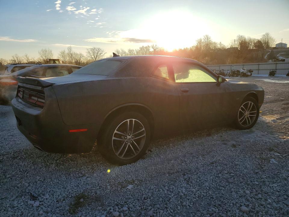 Продажа на аукционе авто 2018 Dodge Challenger, vin: 2C3CDZGG8JH179026, номер лота: 76852665