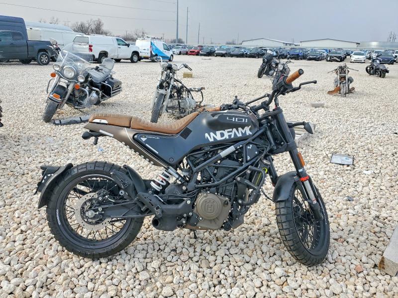 Продаж на аукціоні авто 2023 Husqvarna Vitpilen 401/svartpilen 401, vin: MD2JUJ401PC220291, номер лоту: 78093975