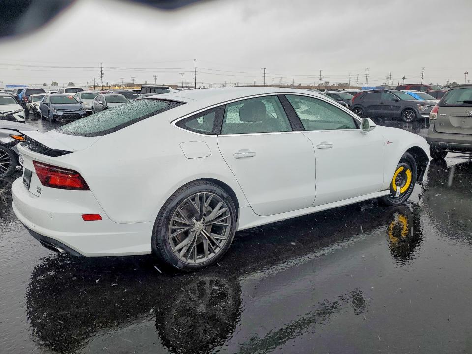 Продаж на аукціоні авто 2017 Audi 100 Wagon, vin: WAU22AFCXHN116229, номер лоту: 77672205
