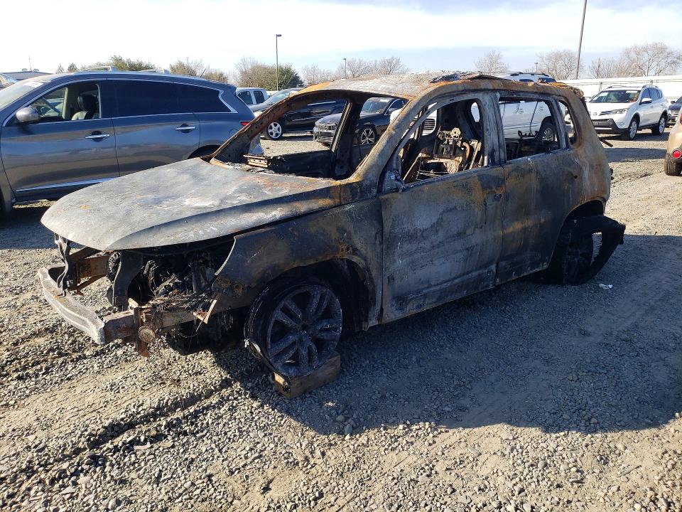 Aukcja sprzedaży 2016 Volkswagen Tiguan, vin: WVGAV7AX0GW511348, numer aukcji: 75860545