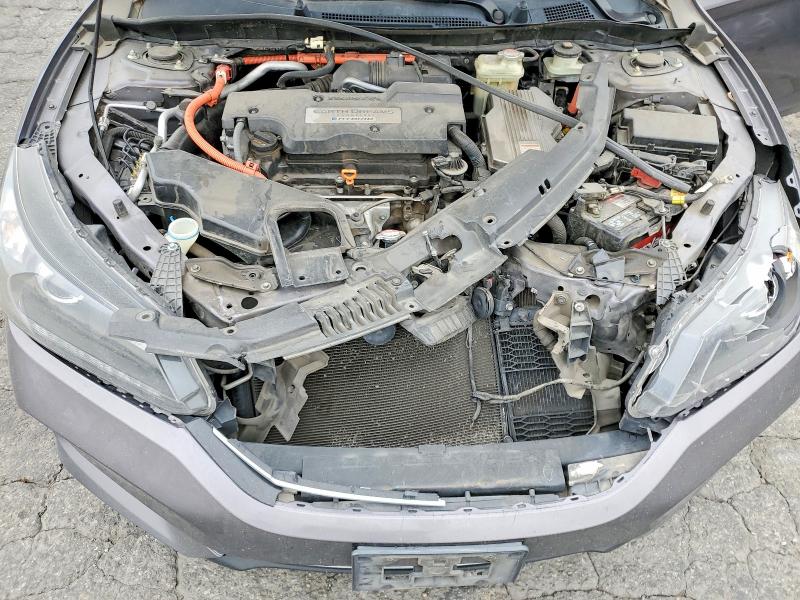 Auction sale of the 2017 Honda Accord, vin: JHMCR6F38HC011117, lot number: 76207245