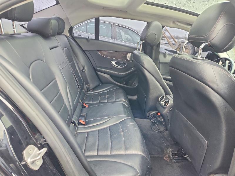 77931975 :رقم المزاد ، 55SWF4KB0HU212519 vin ، 2017 Mercedes-benz C مزاد بيع