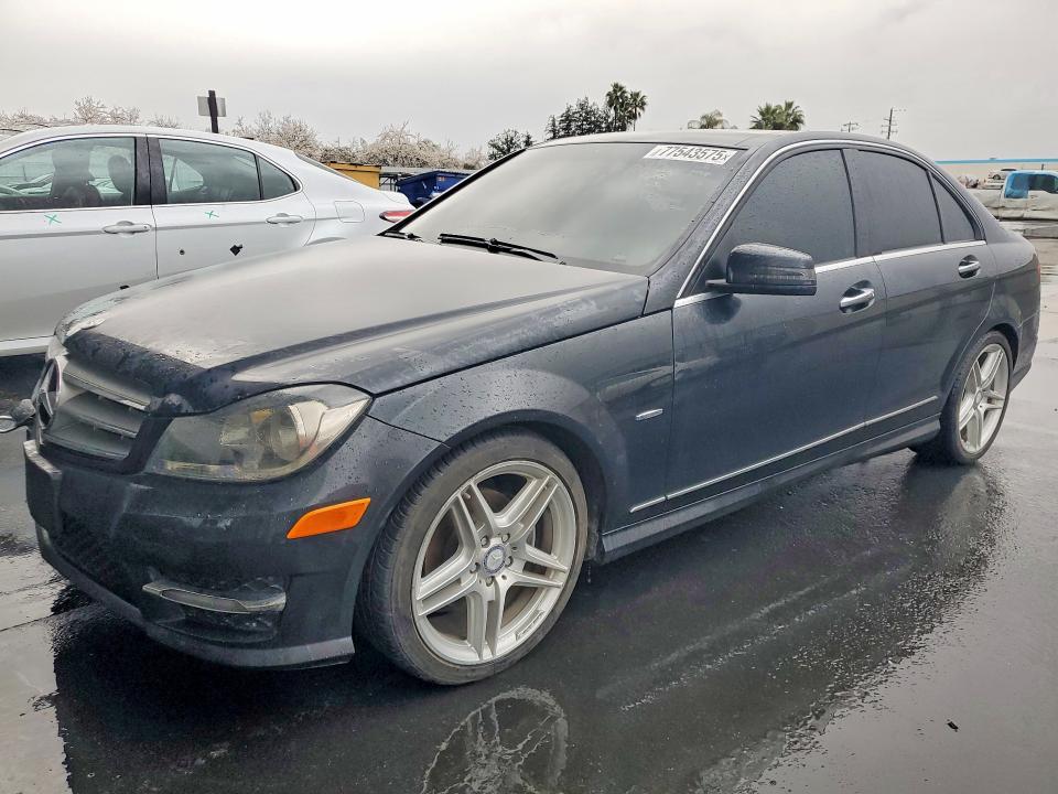 Продаж на аукціоні авто 2012 Mercedes-benz C, vin: WDDGF4HB7CR207484, номер лоту: 77543575
