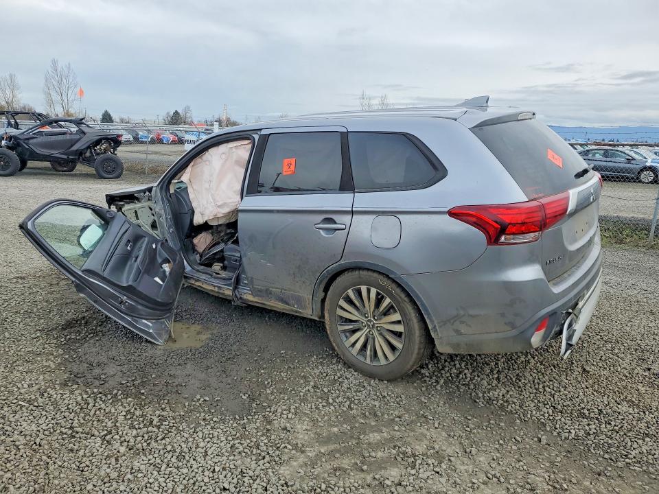 Продаж на аукціоні авто 2019 Mitsubishi Outlander, vin: JA4AZ3A34KZ050137, номер лоту: 76223525