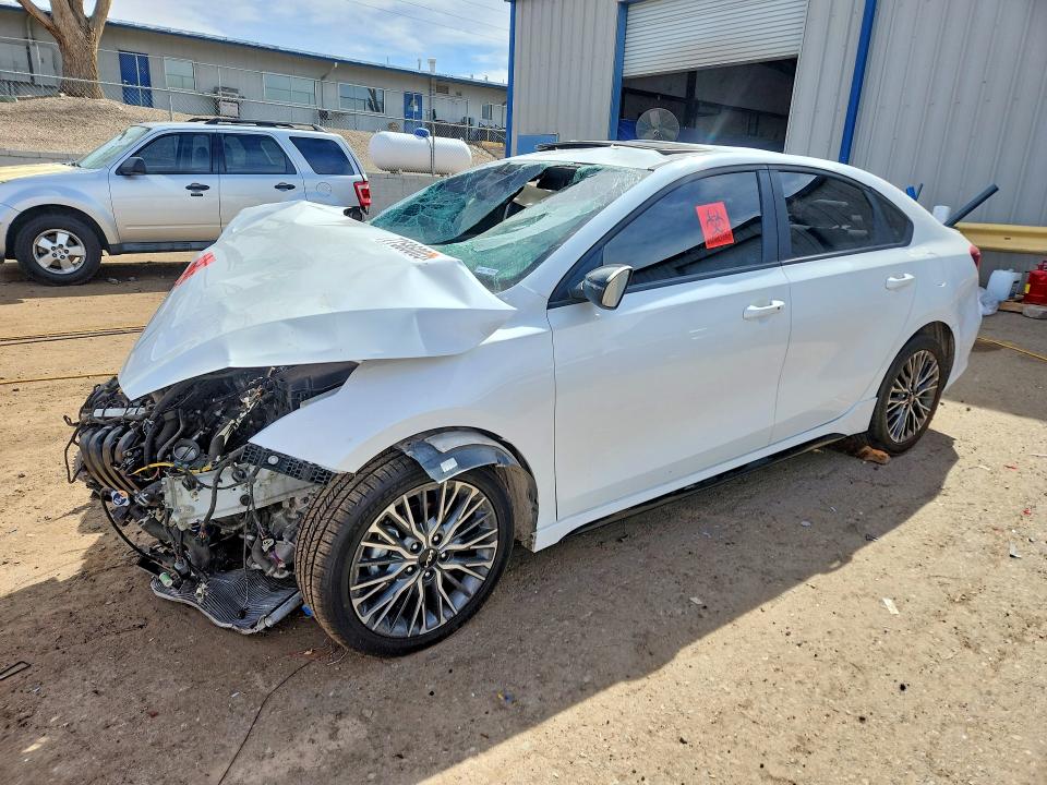 77586005 :رقم المزاد ، 3KPF54AD6RE747594 vin ، 2024 Kia Forte مزاد بيع