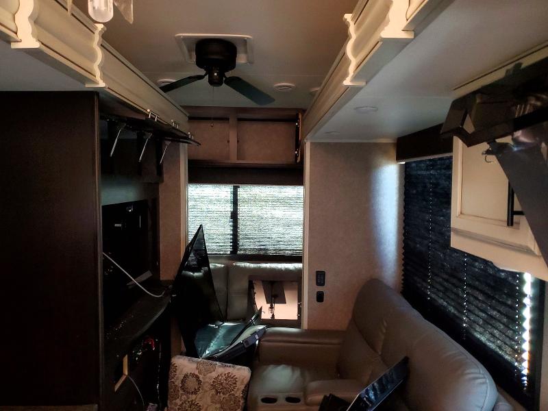 Auction sale of the 2021 Jayco Rv Trailer, vin: 1UJCJ0BV1M1WS0195, lot number: 47984846
