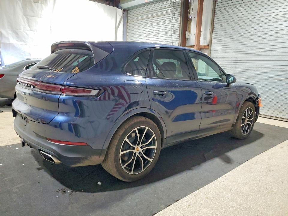 77518595 :رقم المزاد ، WP1AA2AYXSDA05038 vin ، 2025 Porsche Cayenne مزاد بيع
