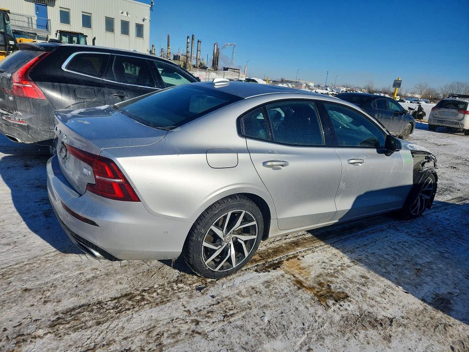 2021 Volvo S60 მანქანა იყიდება აუქციონზე, vin: 7JRBR0FM7MG081585, აუქციონის ნომერი: 75543125