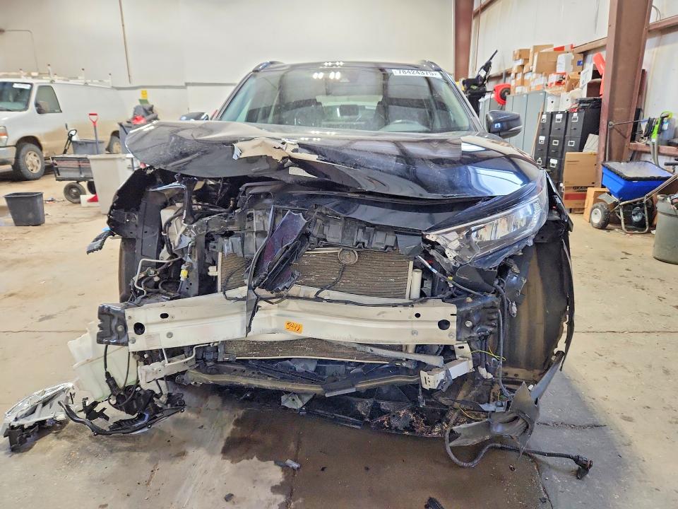2020 Toyota Rav4 მანქანა იყიდება აუქციონზე, vin: 2T3R1RFV0LC081532, აუქციონის ნომერი: 78424375