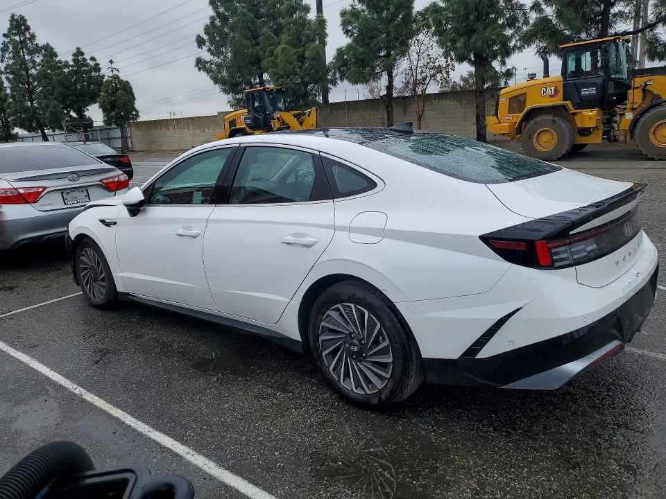 2025 Hyundai Sonata მანქანა იყიდება აუქციონზე, vin: KMHL54JJ5SA106398, აუქციონის ნომერი: 76921175