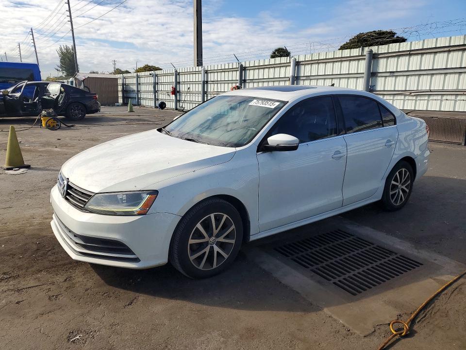 Продаж на аукціоні авто 2017 Volkswagen Jetta, vin: 3VWDB7AJ4HM217830, номер лоту: 75793515